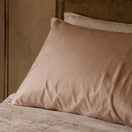 Silk pillowcase